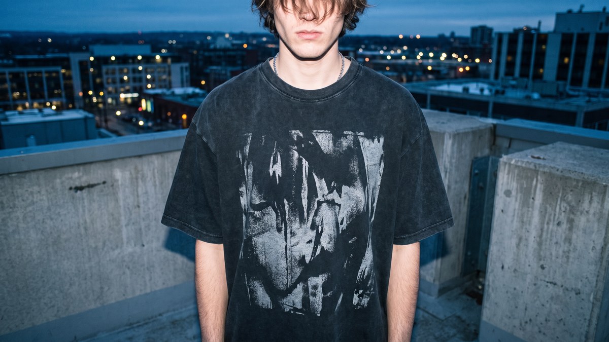 T-Shirts & Grafismo
