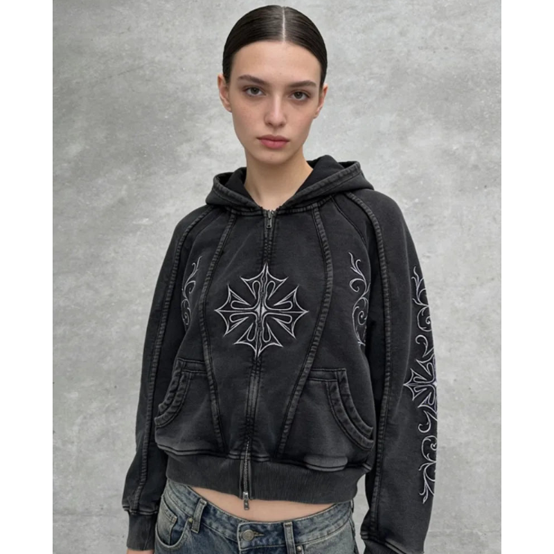Casaco Zip Hoodie Cross Embroidered Washed