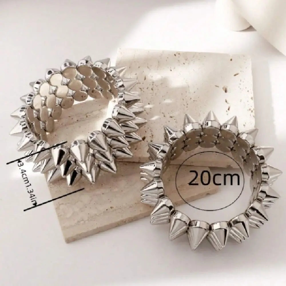 Pulseira com Tachas SPIKED