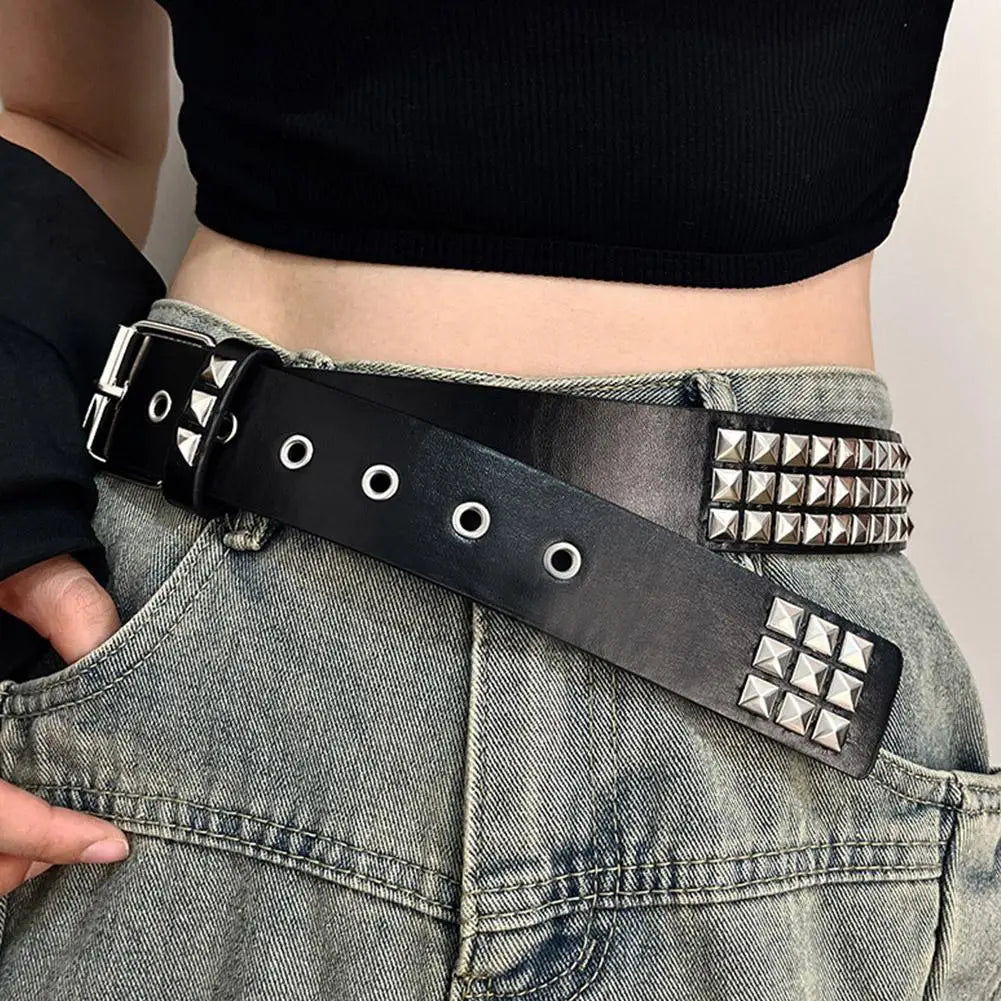 Cinto Punk com Rebites e Ilhoses "STUDDED BELT"