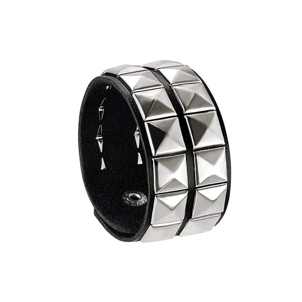 Pulsera Punk de Remaches "PIRAMID STUDS"