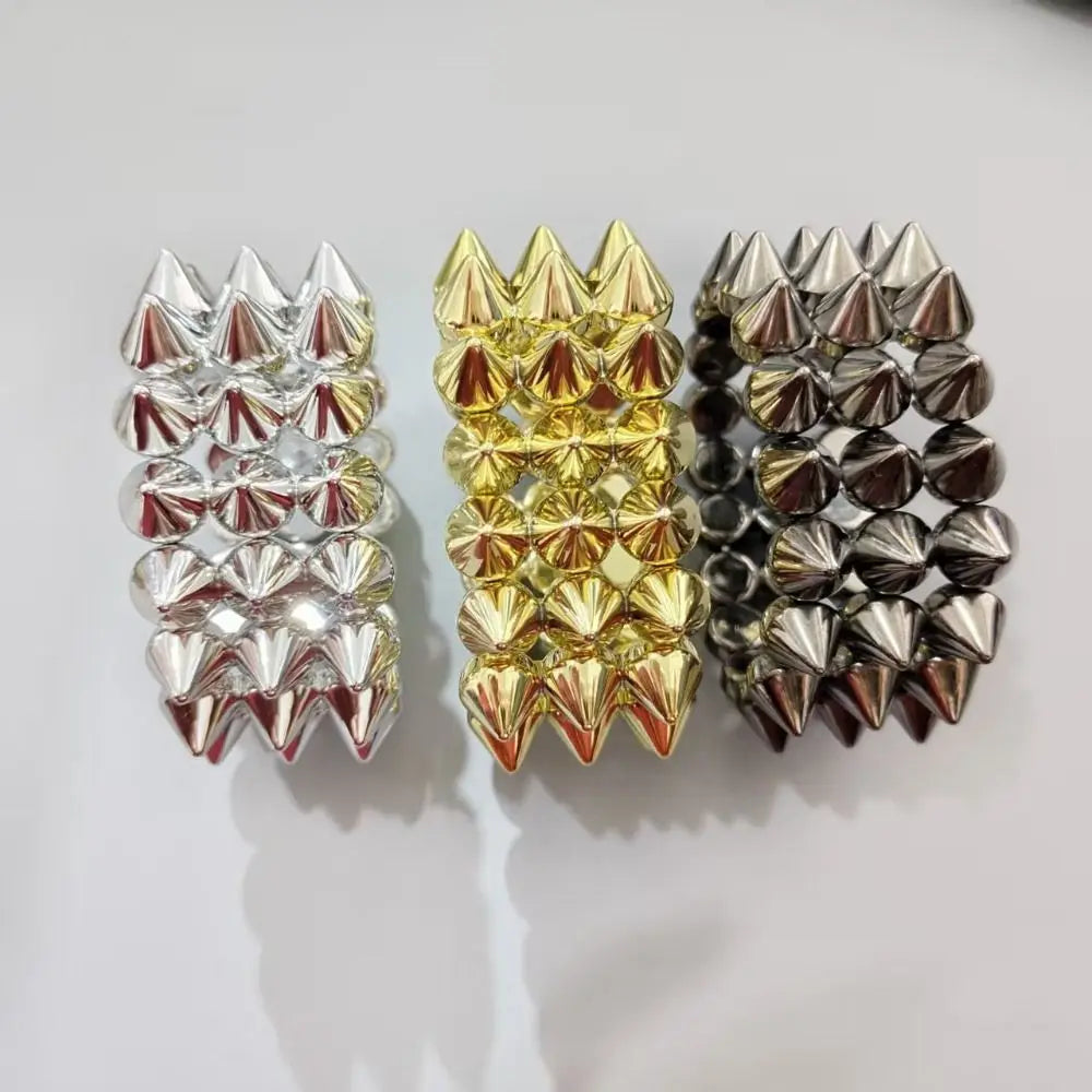Pulseira com Tachas SPIKED