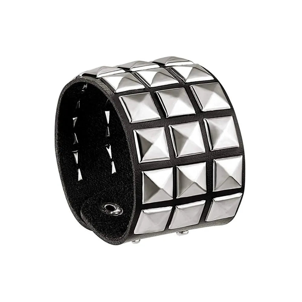 Pulseira Punk de Rebites "PIRAMID STUDS"
