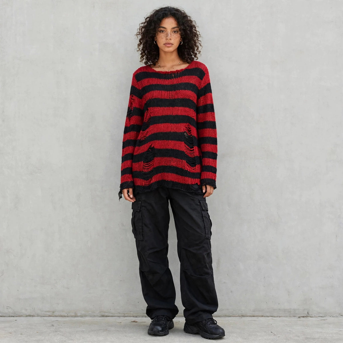 Camisola Oversized Punk Riscas & Rasgões
